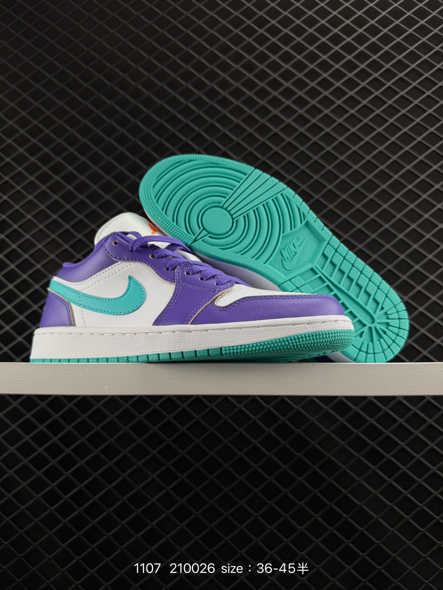 Air Jordan 1 Low AJ1